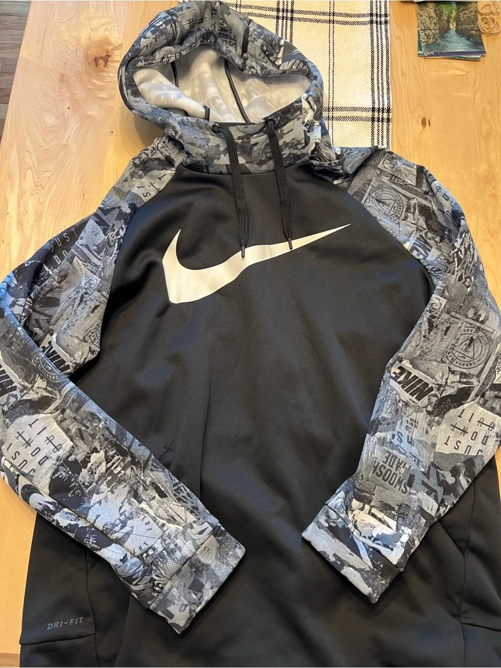 Nike Dri-FIT Therma-style graphic/camo hoodie
